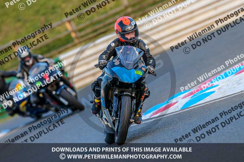 PJM Wedding Photography;enduro digital images;event digital images;eventdigitalimages;mallory park;mallory park photographs;mallory park trackday;mallory park trackday photographs;no limits trackdays;peter wileman photography;racing digital images;trackday digital images;trackday photos